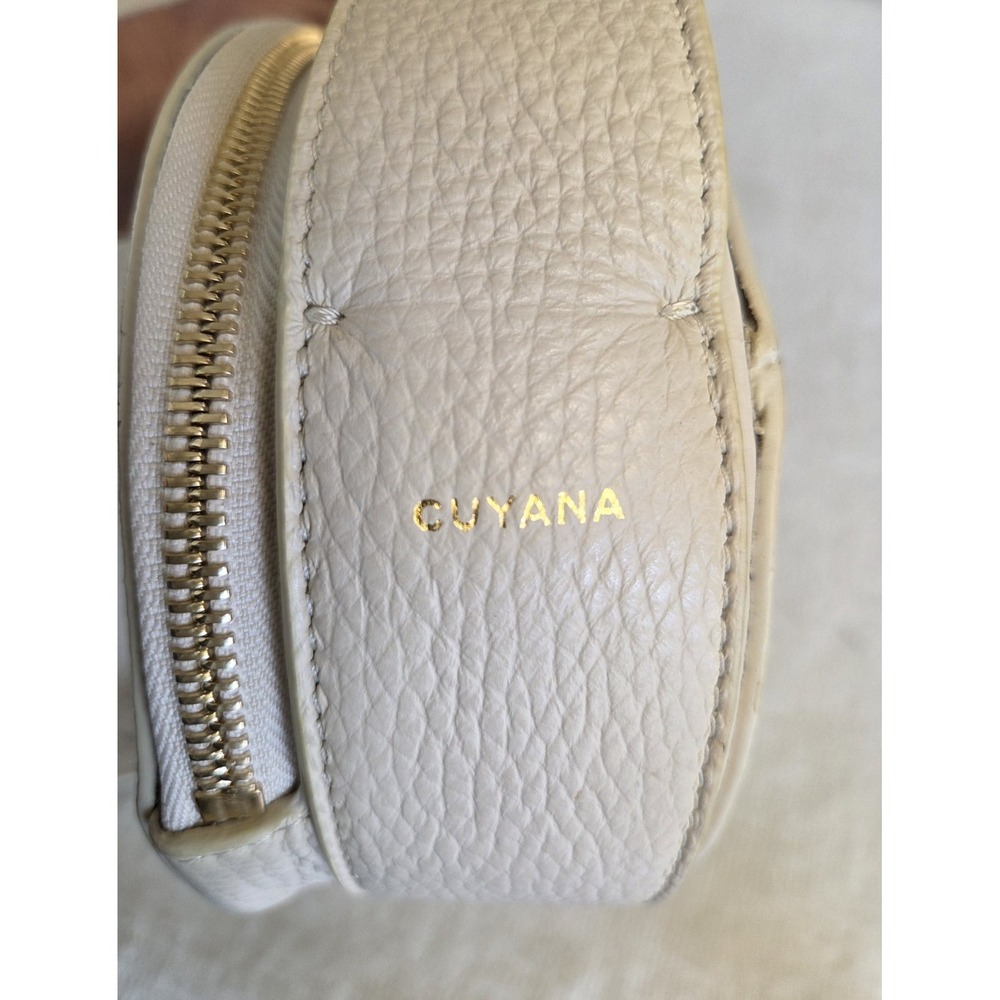 Cuyana Top Handle Crossbody Bag Ecru Pebbled Italian Leather Gold Hardware - Picture 11 of 12